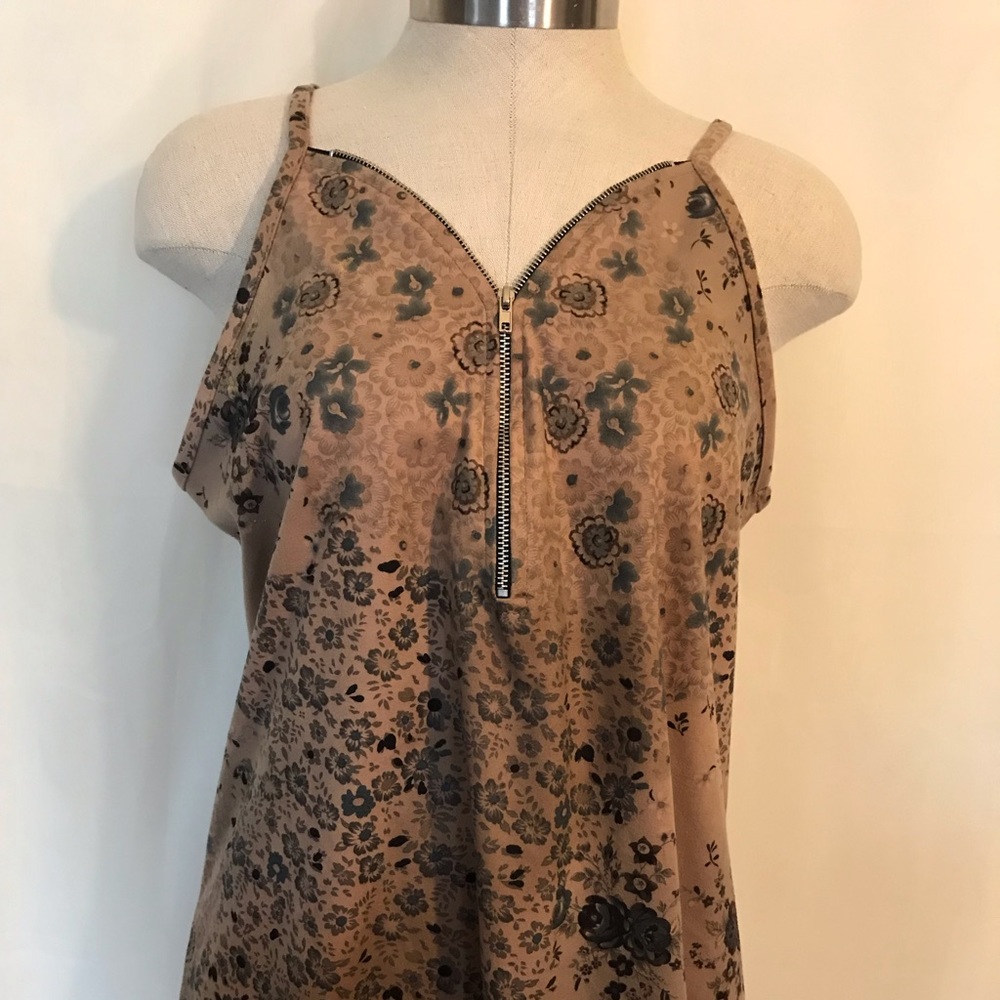 Papermoon Womens Tank Size M